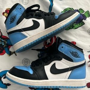 Jordan 1 Retro High OG UNC Toe for kids size 13C